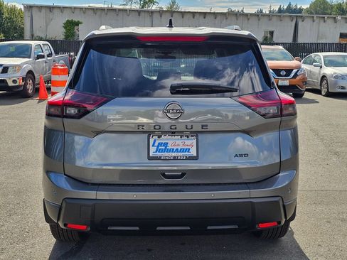 New 2026 Nissan Rogue Dark Armor AWD/4WD image 6