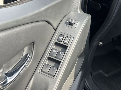 New 2026 Nissan Frontier SV w/ All-Weather Content Package AWD/4WD image 13
