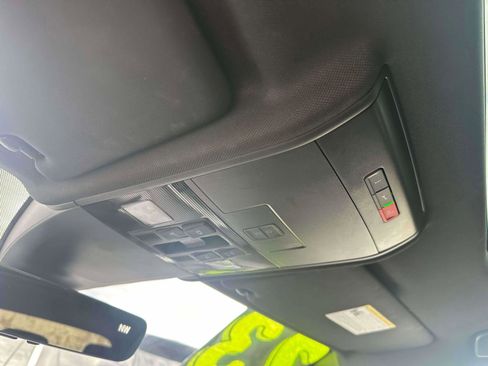 Used 2023 Volkswagen Atlas Cross Sport SEL R-Line image 34