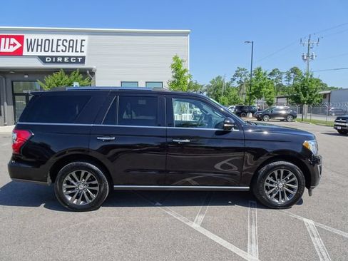 Used 2021 Ford Expedition Limited RWD image 3