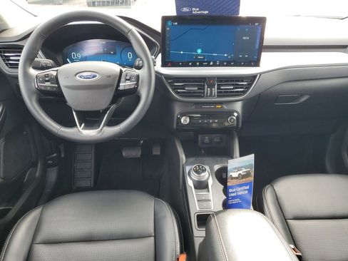 Certified 2025 Ford Escape Platinum image 26