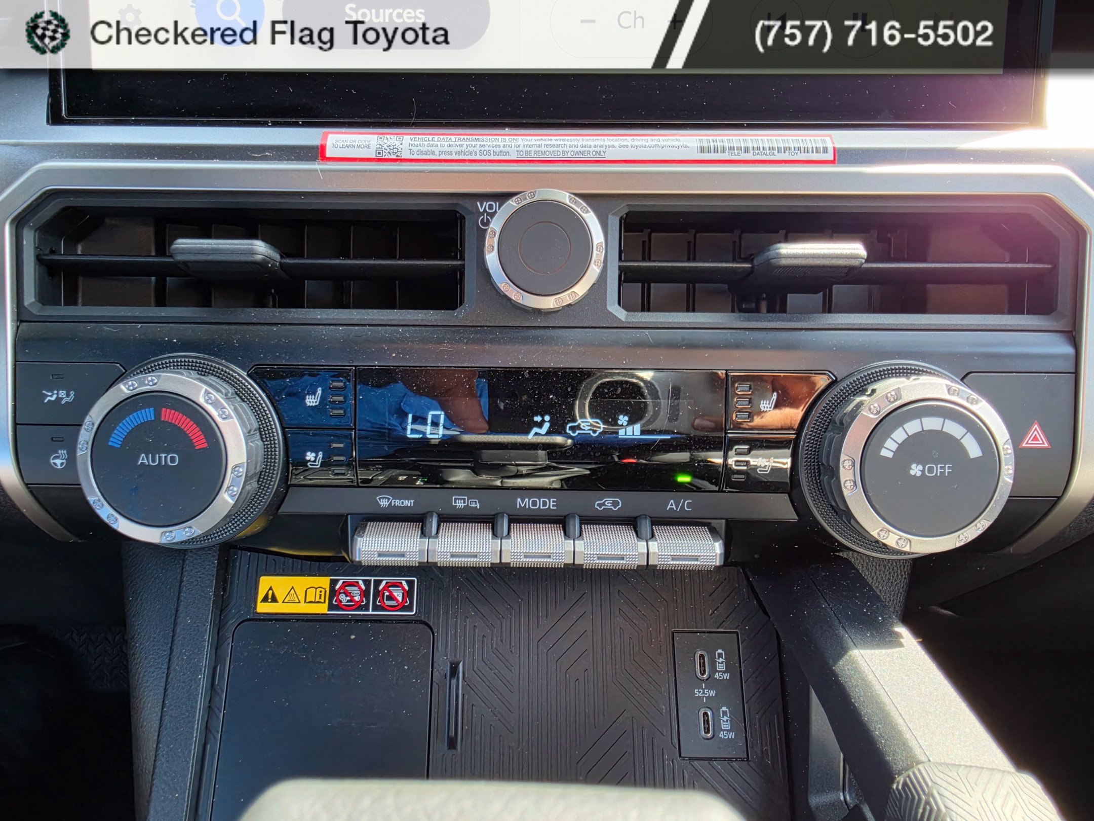 Used 2025 Toyota 4Runner TRD Off-Road Premium AWD/4WD image 18