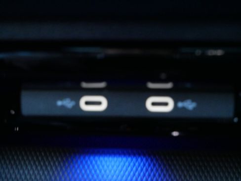 Used 2024 Volkswagen Golf R image 30