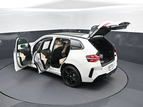 New 2026 BMW X3 xDrive30 w/ M Sport Package AWD/4WD image 44