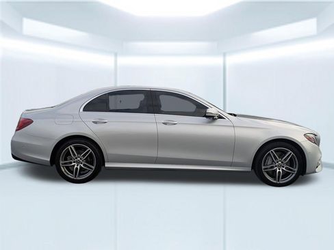 Used 2020 Mercedes-Benz E 350 4MATIC Sedan image 6