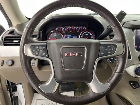 Used 2016 GMC Yukon SLT w/ Premium Edition image 20