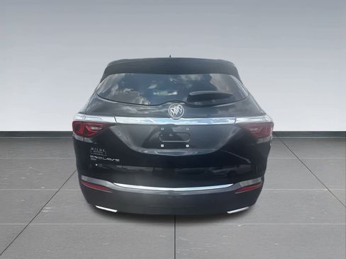 Used 2023 Buick Enclave Essence image 12