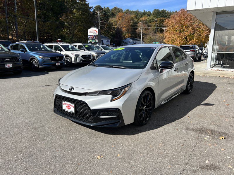 Used 2021 Toyota Corolla SE FWD image 4