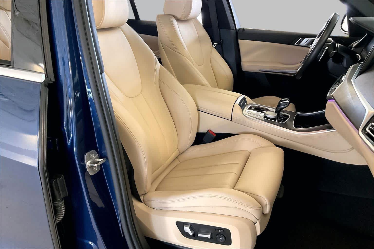 Used 2022 BMW X5 sDrive40i w/ Premium Package RWD image 8