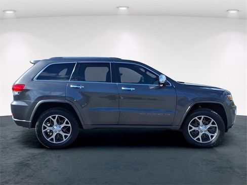 Used 2019 Jeep Grand Cherokee Overland w/ Trailer Tow Group IV image 21