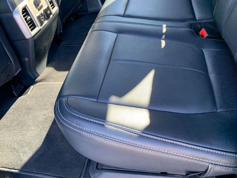 Used 2022 Ford F250 Lariat w/ Lariat Ultimate Package image 15