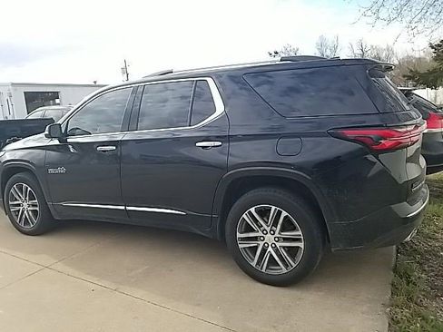 Certified 2023 Chevrolet Traverse High Country image 18