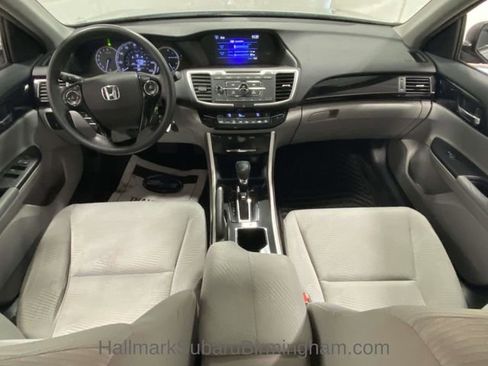 Used 2016 Honda Accord LX image 10