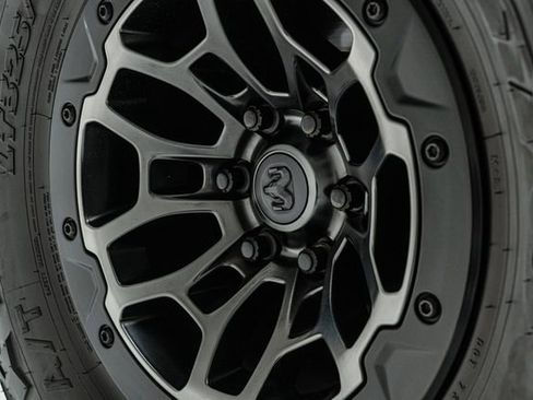 Used 2021 RAM 1500 TRX w/ TRX Lanuch Edition image 23