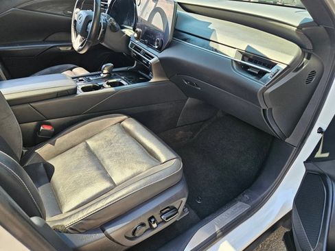 Used 2023 Lexus RX 350 AWD/4WD image 21