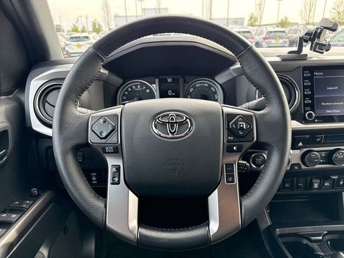 Used 2023 Toyota Tacoma Limited image 20