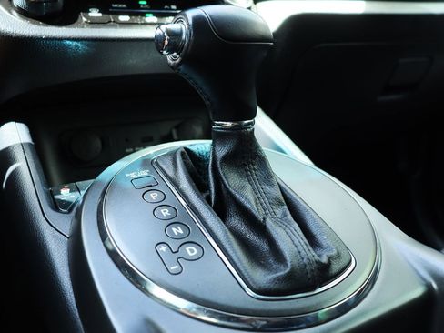 Used 2011 Kia Sportage EX w/ Premium Pkg w/Leather Seats image 50