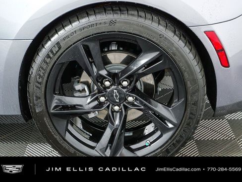Used 2021 Chevrolet Camaro LT RWD image 32