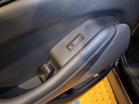 Used 2022 Ford Mustang Mach-E Select image 22