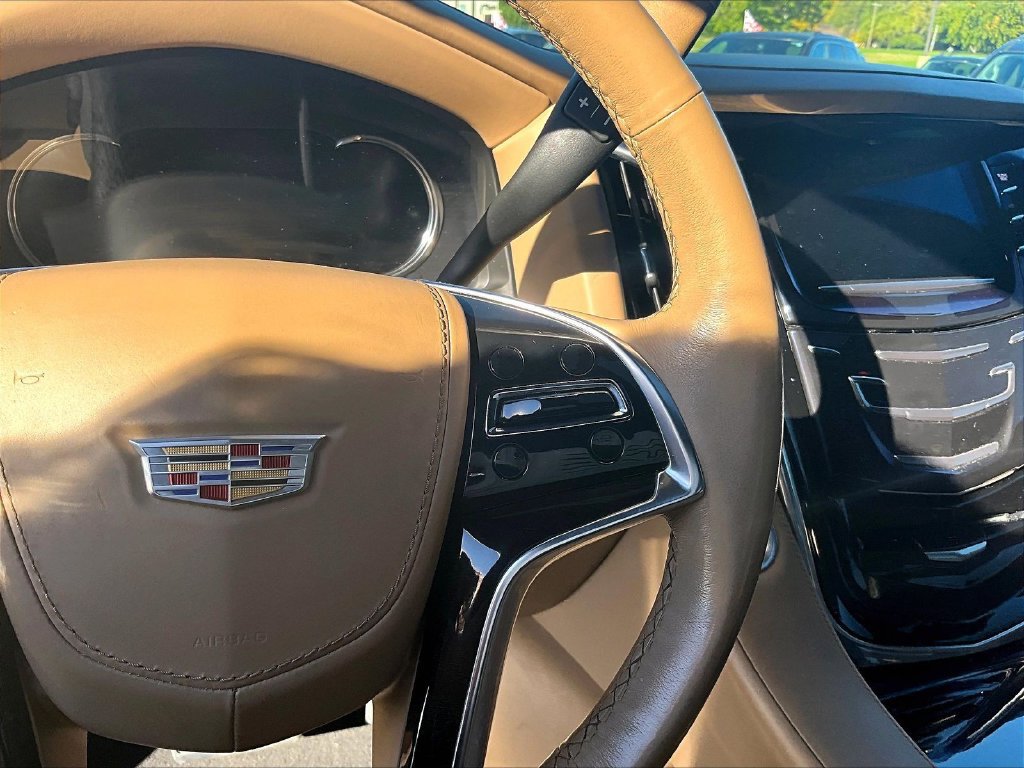 Used 2018 Cadillac Escalade ESV Platinum AWD/4WD image 18