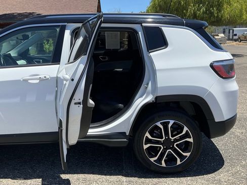 Used 2022 Jeep Compass Limited AWD/4WD image 21