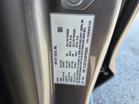 Used 2025 Tesla Model 3 Long Range RWD image 19