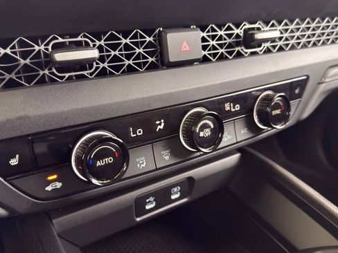Used 2025 Honda Accord SE image 29