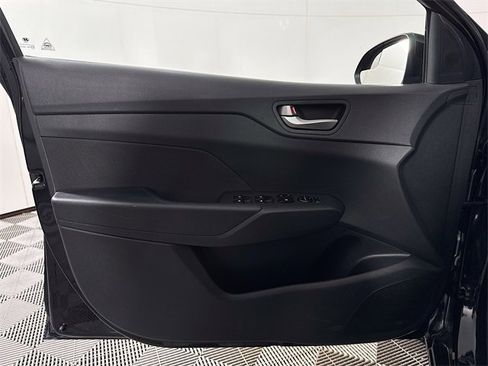 Used 2019 Hyundai Accent SEL image 12