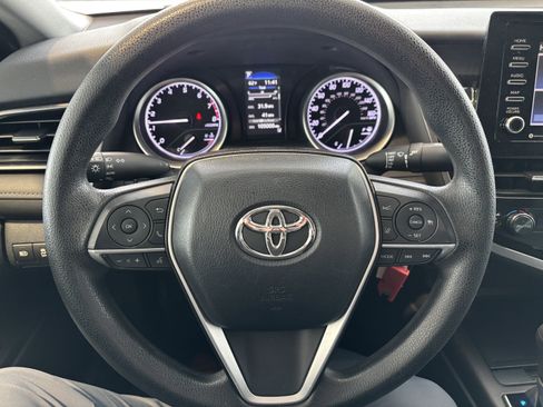 Used 2023 Toyota Camry LE image 12