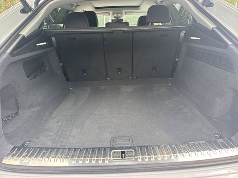 Used 2023 Audi Q8 Premium w/ Convenience Package image 12