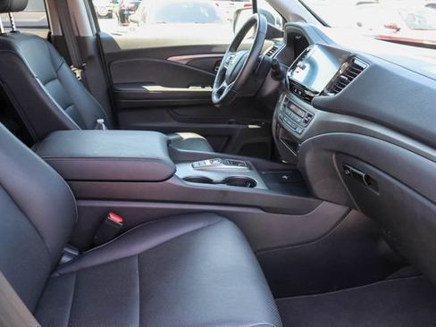 Used 2025 Honda Ridgeline RTL image 19