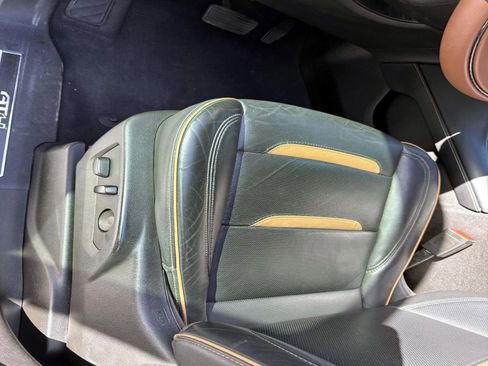 Used 2021 GMC Yukon AT4 image 9