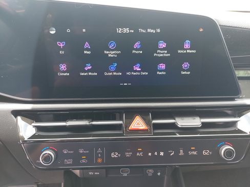 New 2024 Kia Niro Wind w/ Wind Preserve Package image 23