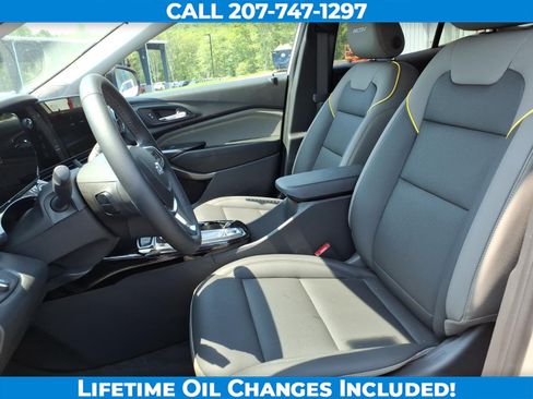 New 2026 Chevrolet Trax ACTIV w/ Driver Confidence Package FWD image 13