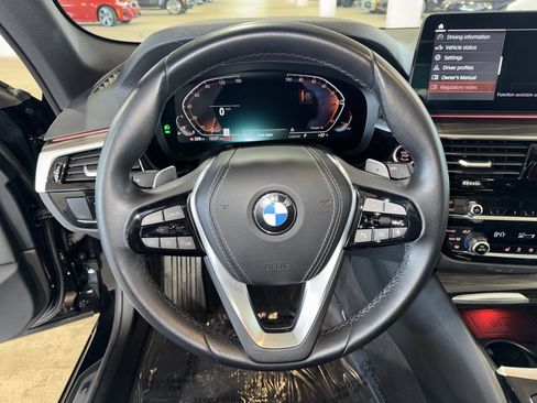 Used 2023 BMW 540i w/ Premium Package image 20