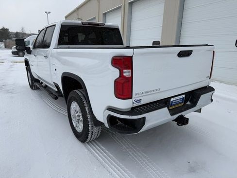 Used 2021 Chevrolet Silverado 2500 LTZ w/ Z71 Off-Road Package image 6