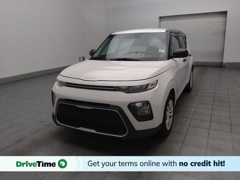 Used 2022 Kia Soul LX FWD image 1