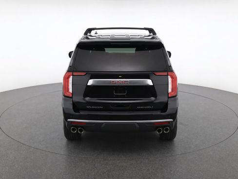 Used 2023 GMC Yukon Denali w/ Max Trailering Package AWD/4WD image 7