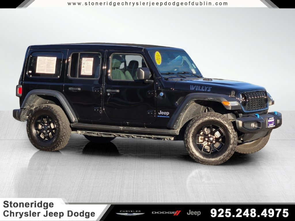Used 2024 Jeep Wrangler Unlimited AWD/4WD image 1