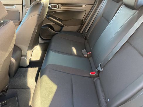 Used 2025 Honda Civic Sport image 10