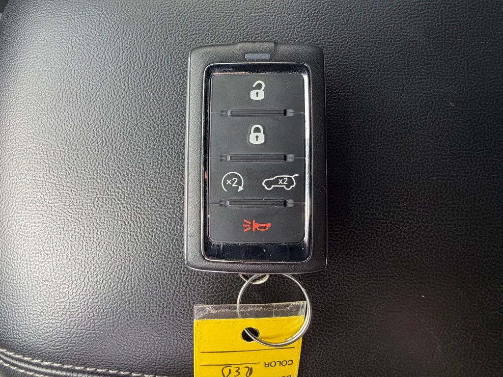 Used 2023 Jeep Grand Cherokee L Laredo AWD/4WD image 31