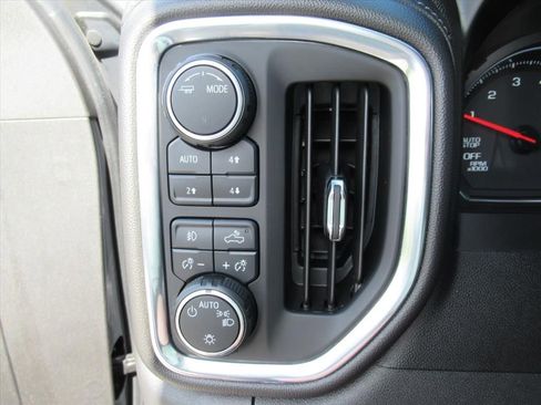 Used 2020 Chevrolet Silverado 1500 RST w/ All-Star Edition image 15