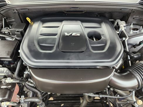 Used 2019 Jeep Grand Cherokee Limited image 39