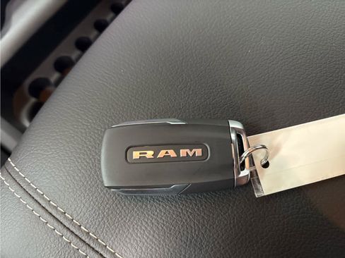 New 2026 RAM 2500 Big Horn AWD/4WD image 45