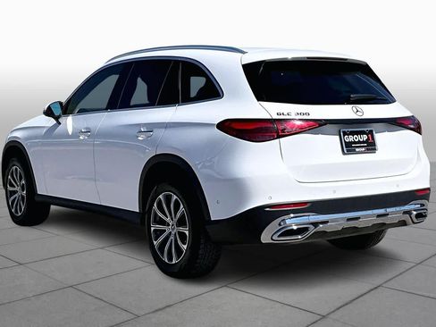 Used 2024 Mercedes-Benz GLC 300 image 12