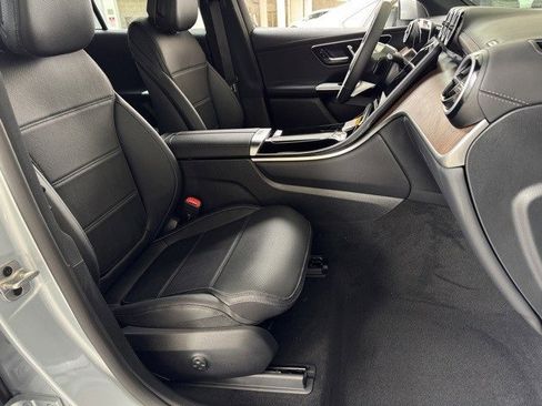 New 2025 Mercedes-Benz GLC 350e 4MATIC image 15
