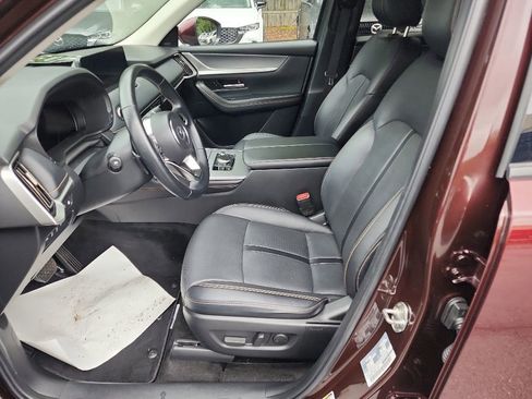 Certified 2024 MAZDA CX-90 Plug-In Hybrid w/ Premium Pkg AWD/4WD image 18