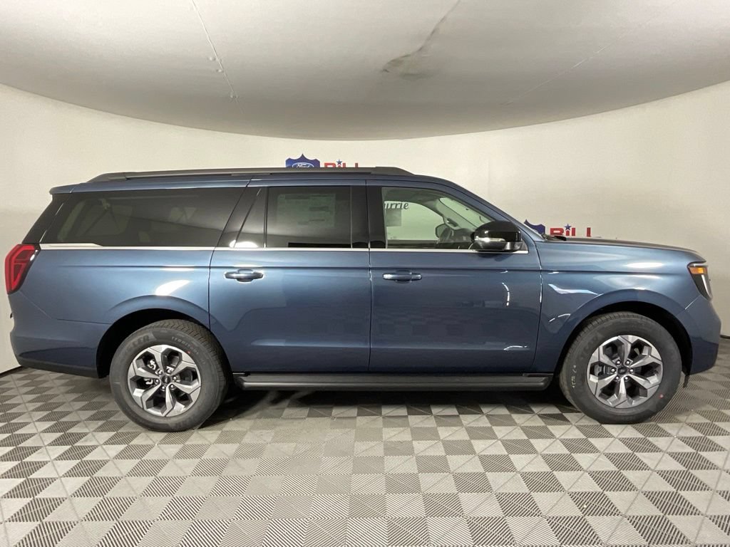 New 2027 Ford Expedition Max Active RWD image 2