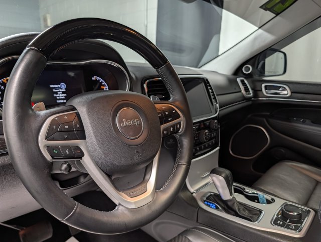 Used 2021 Jeep Grand Cherokee Summit AWD/4WD image 19