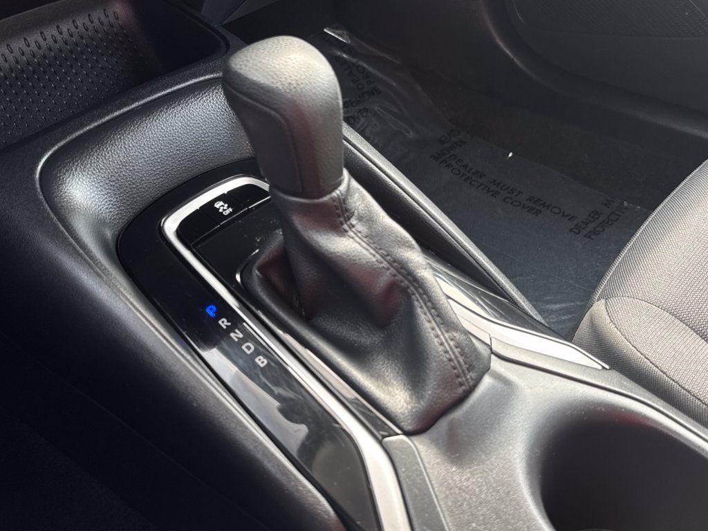 Used 2024 Toyota Corolla LE FWD image 26